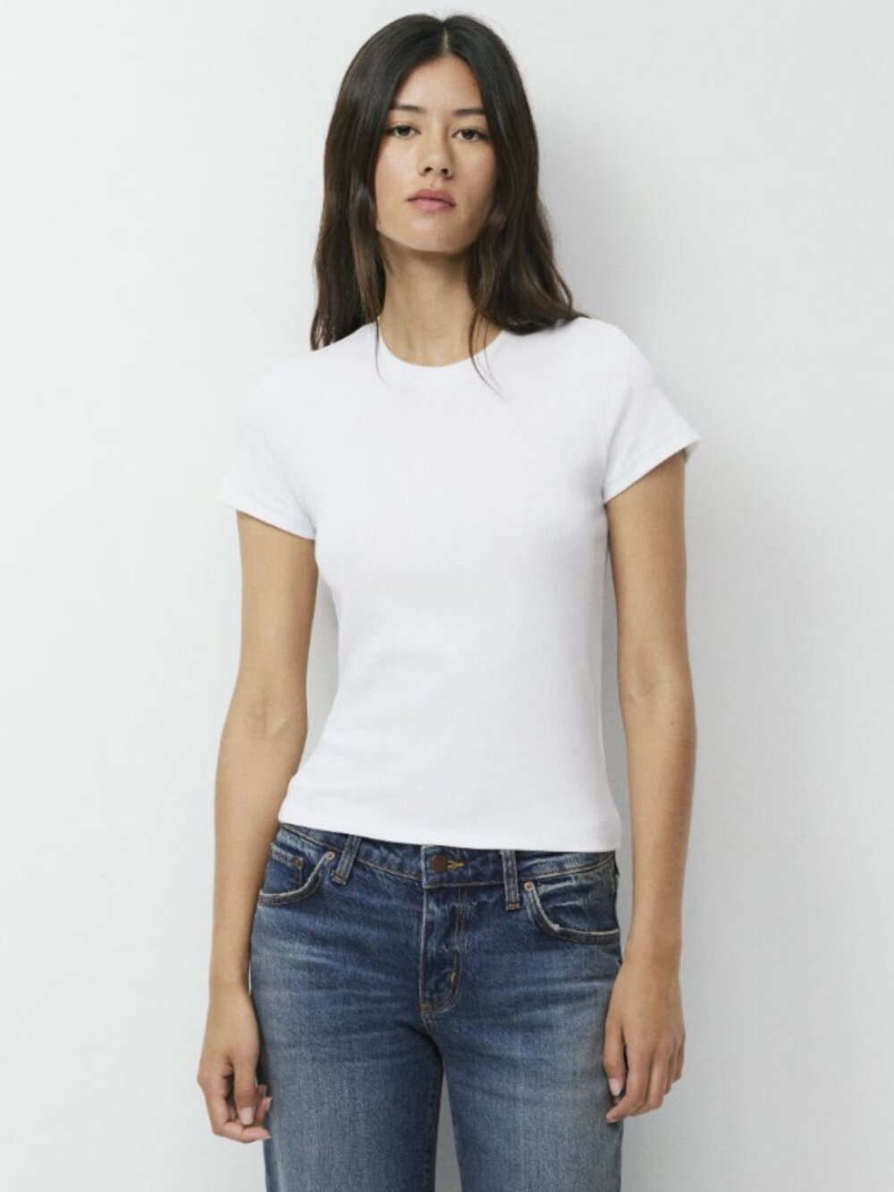 ✰ Aritzia TNA HomeStretch White Ribbed Top ✰